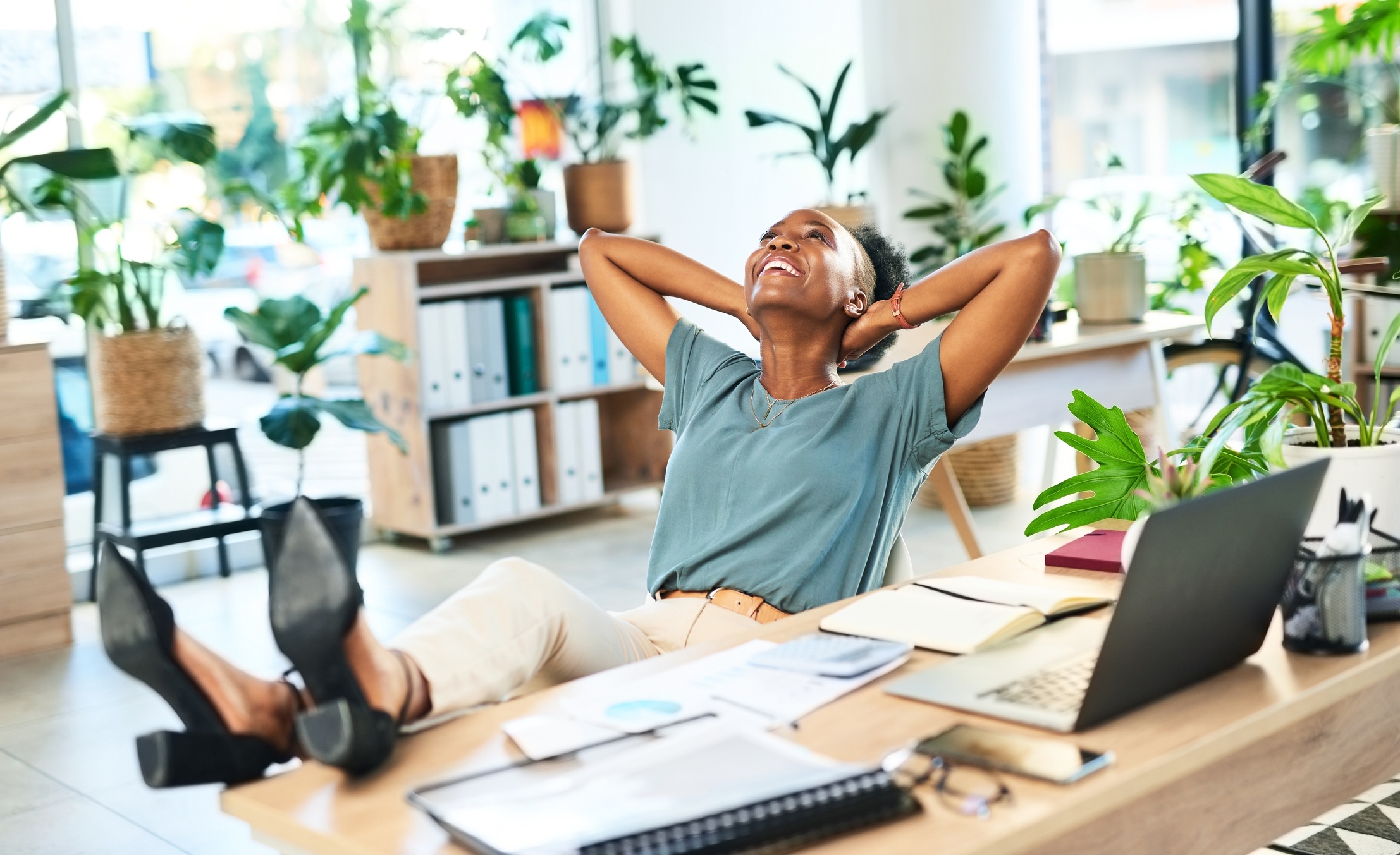 woman enjoying the work day